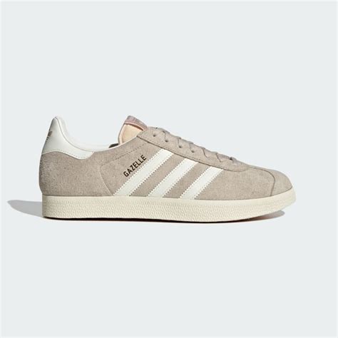 adidas gazelle women's near me.